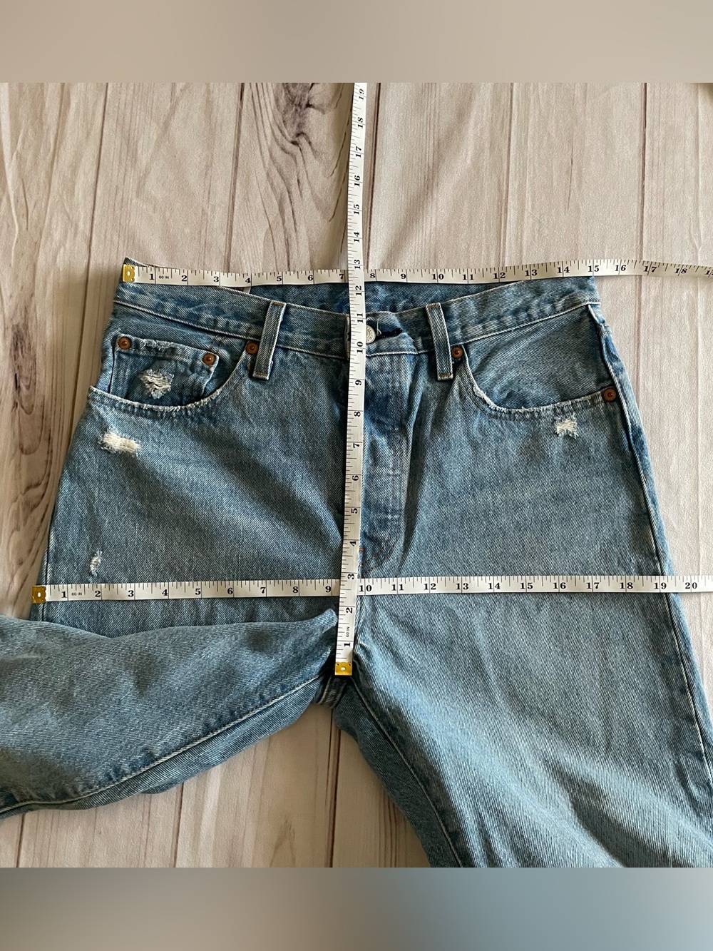 Levi’s 501 Original Cropped Jeans Women’s 29x26 Blue Button Fly Straight Leg - Picture 13 of 15